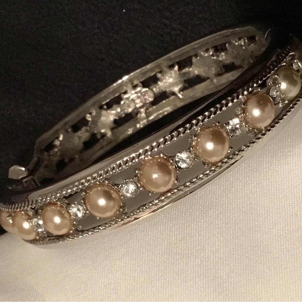 Jacqueline Kennedy Pearl Wedding Bracelet by Camrose and Kross